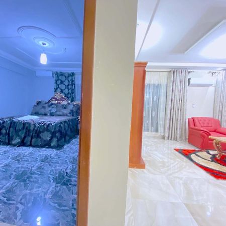 5 Star Furnished Apartments Simbok Luaran gambar