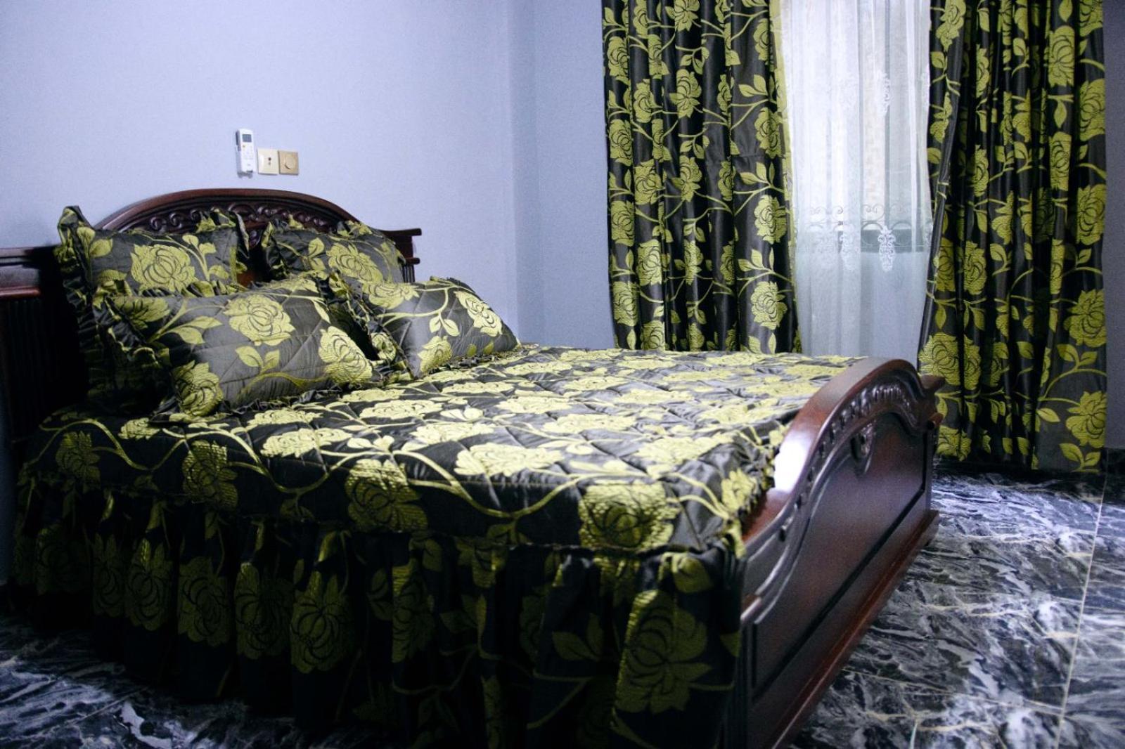 5 Star Furnished Apartments Simbok Luaran gambar